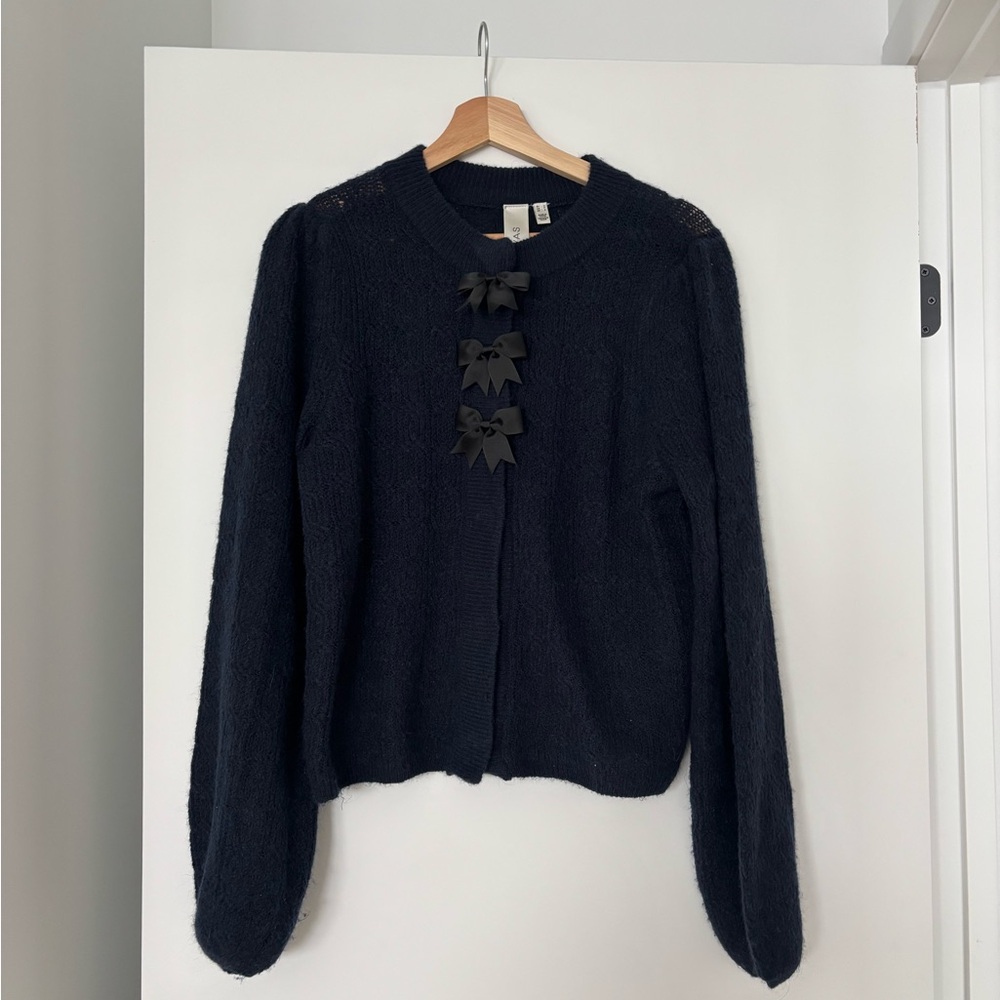 Chic Black Cardigan with Bow Details